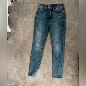 Judy blue women’s skinny jeans